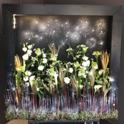 Floristisches Motiv mit Lisianthus